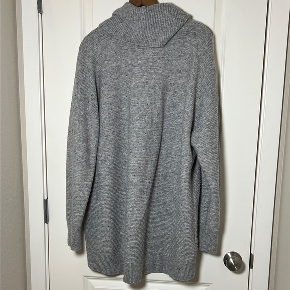 Loft Plus Grey Mulit Color Speckled Accents Cozy Turtleneck Sweater Size 20/22 - Picture 7 of 7